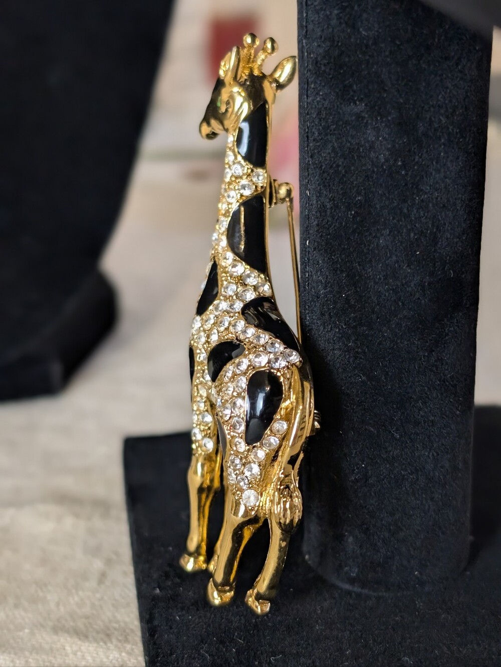 Vintage Giraffe Rhinestone Brooch Gold Tone Black Enamel Safari Glam - Picture 5 of 8